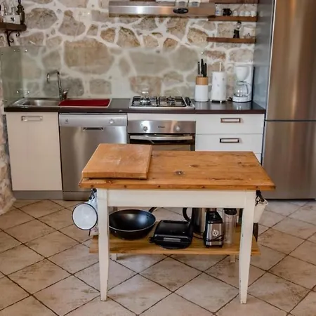 Case de vacanță Tolles In Mit Garten By Interhome *